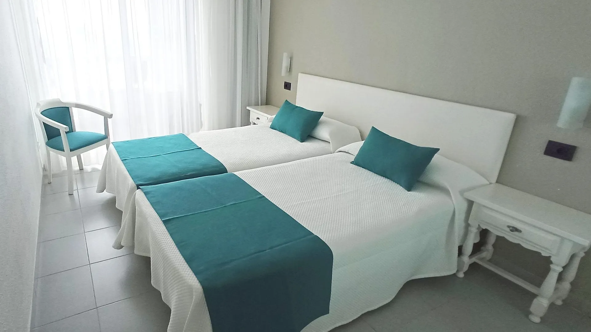 Bluesea Lagos De Cesar Puerto de Santiago  Szálloda